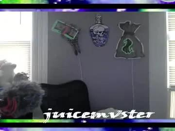Freechat lxrdhxkvgemvsterjuice on Chaturbate