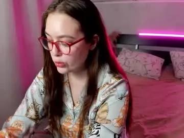 mersedes_rosso — GOAL: Lick your finger [12 tokens remaining] Welcome to my room! #curvy  #bigboobs #hairypussy #nonude #new