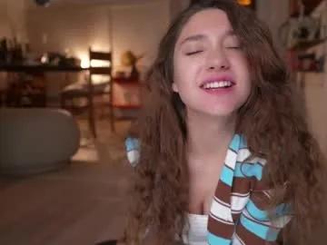 Group mia_dynasty on Chaturbate