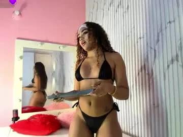 missdionne__curly on Chaturbate 