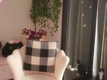 mysticxkitty on Chaturbate