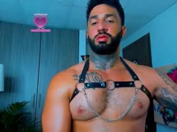 Freechat naughty_dominant on Chaturbate