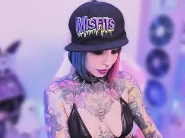 Freechat nikkiramone on Chaturbate