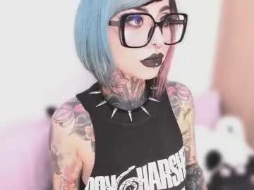 Freechat nikkiramone on Chaturbate