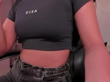 Chaturbate ninablumm is Freechat ninablumm — Do you want to suck my tits or my pussy? show me your love - Multi-Goal : Blowjob & Fuck Pussy #bigass #young #18 #lovense #cute