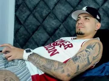 Freechat owensttone on Chaturbate