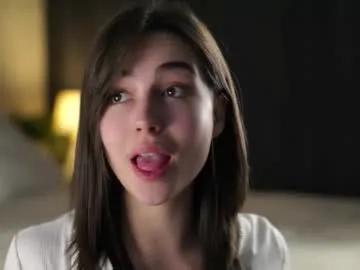 sheenadu — It's good to see you on my room ! Goal- put me in doggy + control toys 3 min last tip   <3  I love pattern 201 .  <3 #natural #new #shy #cute #18 [888 tokens remaining]