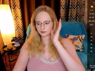 sheslinki on Chaturbate 