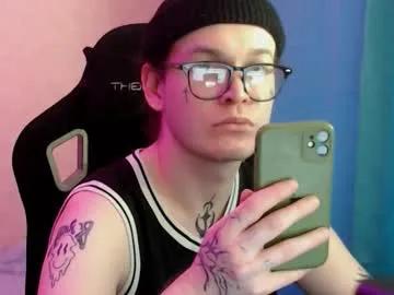 Freechat stevenspirs on Chaturbate