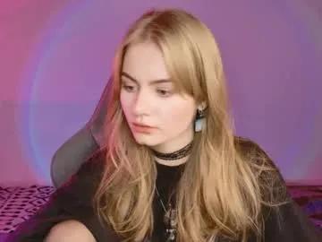 Freechat swag_evalution on Chaturbate