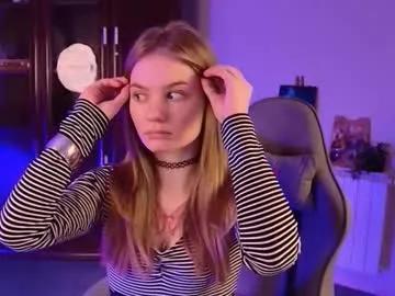 Freechat swag_evalution on Chaturbate