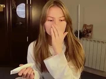 Freechat swag_evalution on Chaturbate