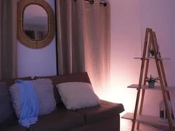 Freechat valeriebony on Chaturbate