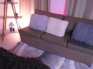 Freechat valeriebony on Chaturbate