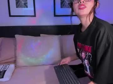 Group vi_anaya on Chaturbate