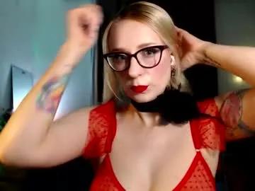 welliza on Chaturbate 