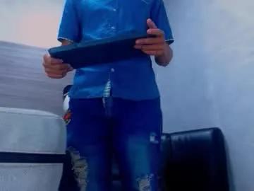 wiltom_ — mostrar pies [42 tokens remaining]