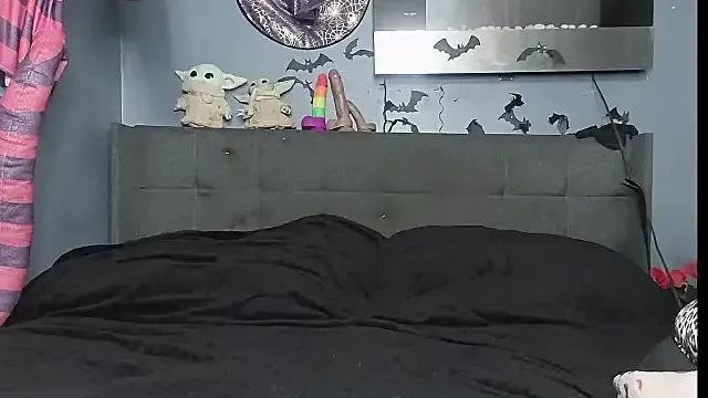 StripChat AmazonianMistress is Freechat AmazonianMistress — Donate Thanksgiving Food Pantry4Kings