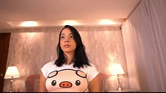 Freechat AngelineConnor on StripChat