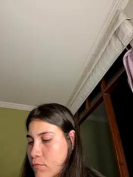 Freechat aurora_divine on StripChat