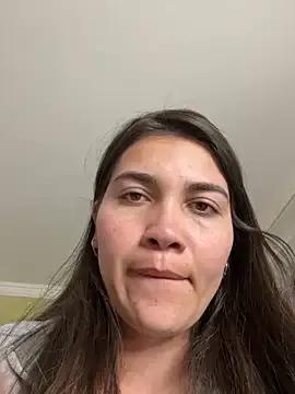 Freechat aurora_divine on StripChat