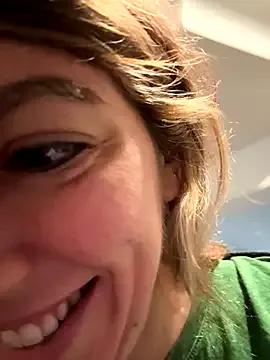 StripChat CelestialRuby is Freechat CelestialRuby — Fuck my pussy with a carrot lol