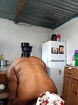 curvyloneah75 — Squirt for daddy naked