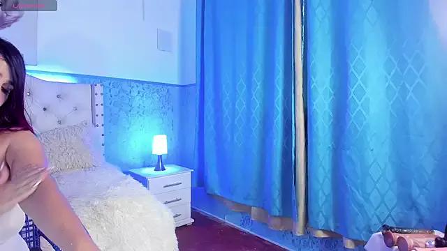 Freechat devorapollasmilf4u on StripChat