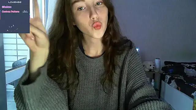 eskatmi — play with hair and eye contact :3