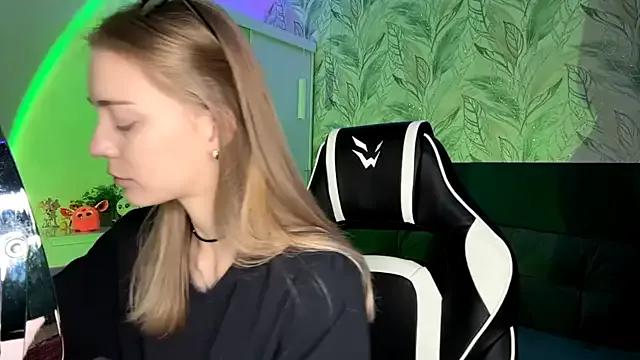 Freechat EvaPeace on StripChat