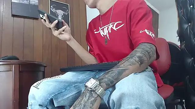 Freechat GaboReyes on StripChat