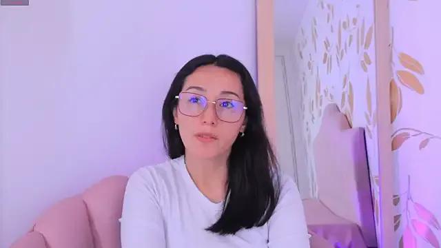 Ginevra_esposito — Chatty Girlfriend Experience