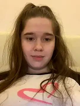 Freechat HornyGirlH on StripChat