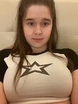 Freechat HornyGirlH on StripChat