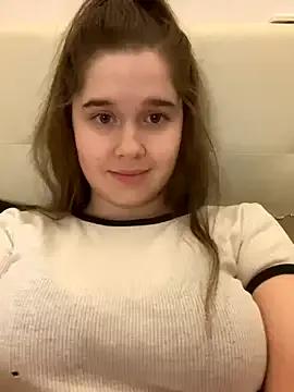 Freechat HornyGirlH on StripChat