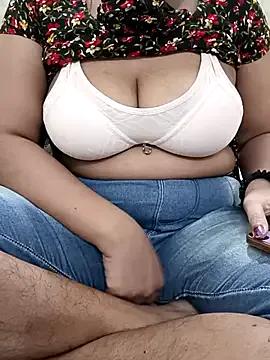 StripChat Hot_Jara is Freechat Hot_Jara — Buy a Dilbo