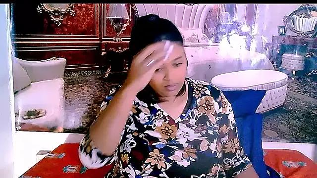 Freechat IndianYummy on StripChat