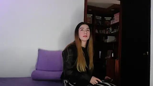 karlamoon23 — Butt bridge  30 s