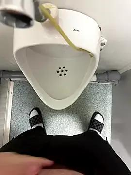 Freechat KingAdonisss on StripChat