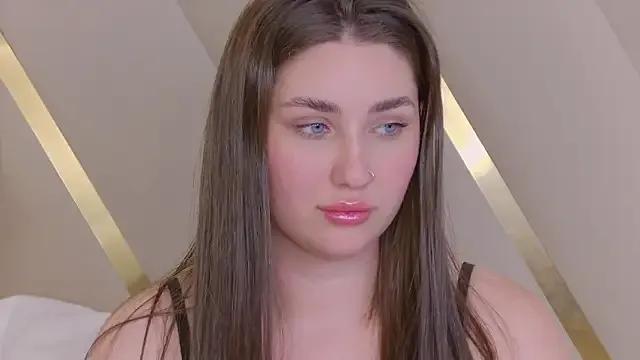 Freechat KiraBarlows on StripChat