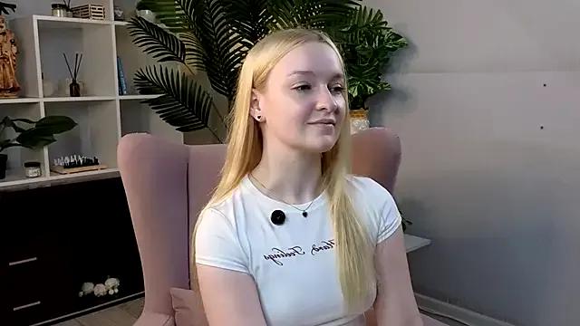 Freechat KrishnaSimmons on StripChat