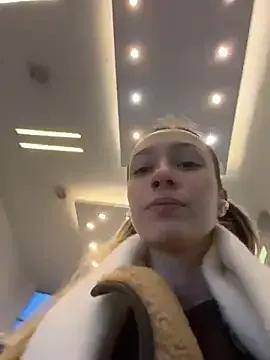 Lia__Love — Make my pussy extra wet