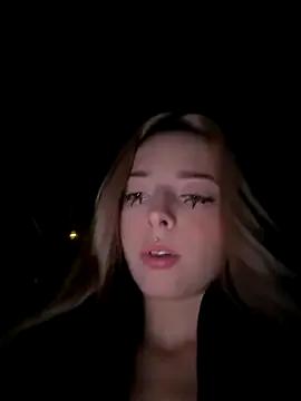 StripChat LoraaDoll is Freechat LoraaDoll — SHOW NAKED ASSHOLE IN THE STORE