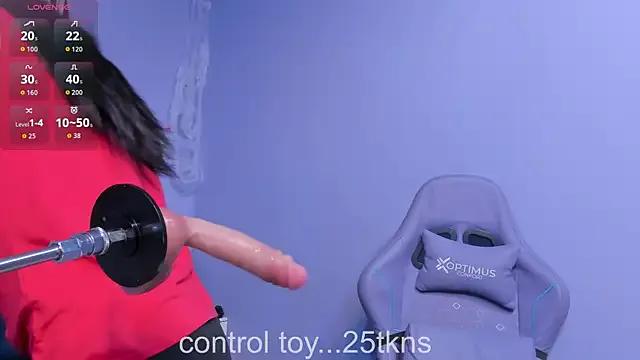 Freechat lucrecia_sucker on StripChat