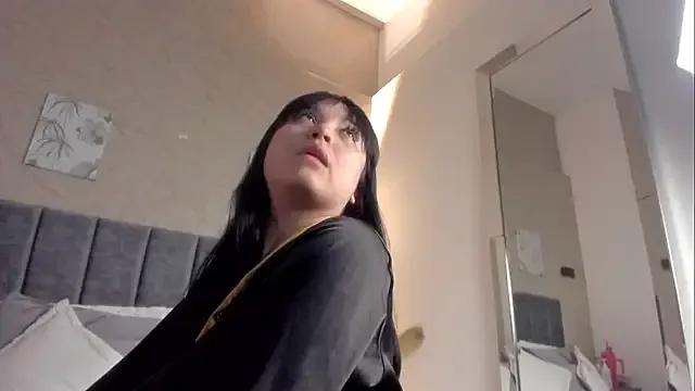 Lunaa_bellaa — riding dildo like crazy