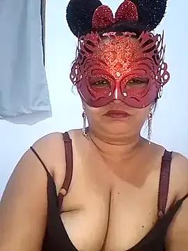 Freechat Madu_HotSL on StripChat