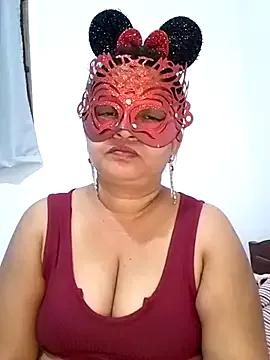 Freechat Madu_HotSL on StripChat