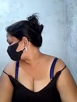 Freechat Madu_HotSL on StripChat