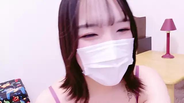 Group mari_tan_ch on StripChat