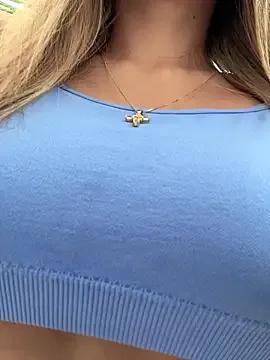 StripChat Mariapaula is Freechat Mariapaula — TOPLES + RUB MY PUSSY